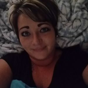 Meet your Posher, Carissa